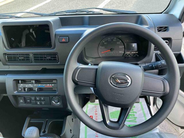 ハイゼットトラックジャンボエクストラ　ワンオーナー走行距離無制限１２ヶ月保証付き　アイドリングストップ付き　オートＬＥＤ　記録簿あり　ブレーキサポート　盗難防止システム　スマ−トキ−　ワンオナ　ダブルエアバッグ　センターデフロック　キーフリー　４ＷＤ（大分県）の中古車