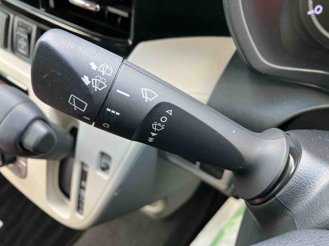 ムーヴＸリミテッド　ＳＡIII走行距離無制限１２ヶ月保証付き　ナビゲーション搭載　バックカメラ搭載　ＥＴＣ車載器搭載　アイドリングストップ車　運転席シートヒーター付き　オートライト　オートハイビーム　オートエアコン（大分県）の中古車