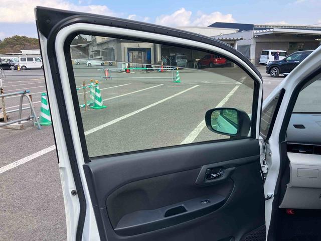 ムーヴＸリミテッド　ＳＡIII走行距離無制限１２ヶ月保証付き　ナビゲーション搭載　バックカメラ搭載　ＥＴＣ車載器搭載　アイドリングストップ車　運転席シートヒーター付き　オートライト　オートハイビーム　オートエアコン（大分県）の中古車