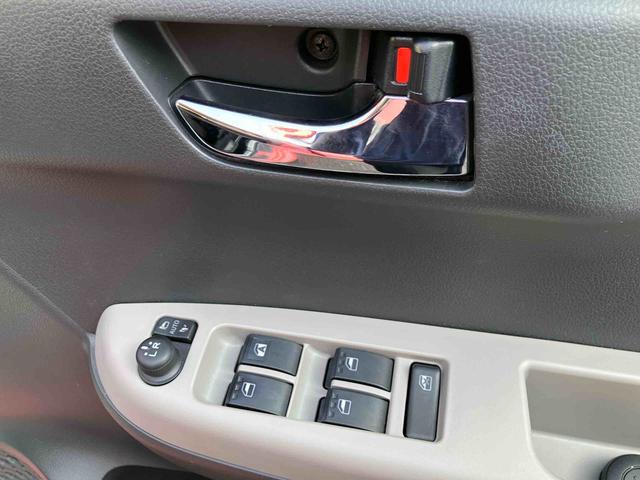 ブーンスタイル SAIII走行距離無制限12ヶ月保証付き 盗難防止装置 ESP キーレス スマートK 衝突被害軽減ブレーキ メモリーナビ LEDヘッドランプ ETC車載器 エアバッグ エコアイドル ブルートゥース Aライト(大分県)の中古車