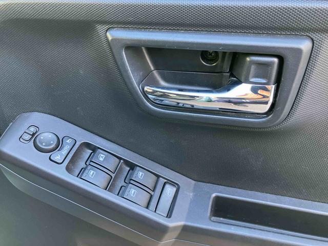 タフトGターボ走行距離無制限12ヶ月保証付き DVD再生可 誤発進抑制装置 LKA バックカメラ付き 禁煙 ブルートゥース USB LEDライト ナビ オートライト キーフリーシステム ETC オートハイビーム(大分県)の中古車