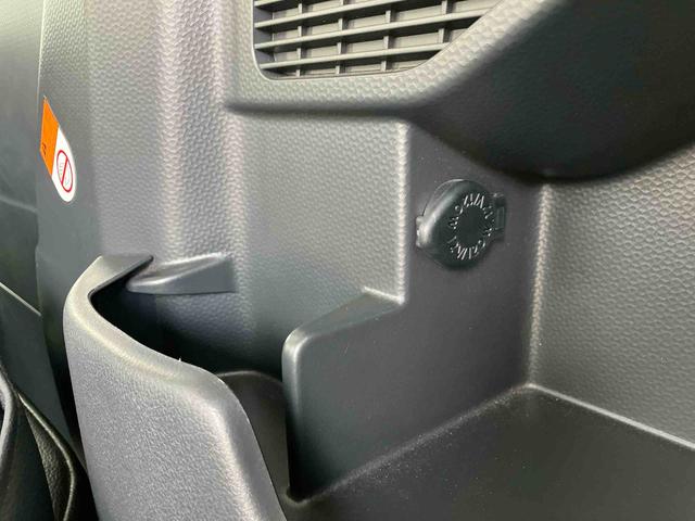 トールカスタムＧ　ターボ　ＳＡIII走行距離無制限１２ヶ月保証付き　横滑防止装置　車線逸脱警報装置　両側自動ドア　バックカメラ付き　衝突軽減ブレーキ　ＬＥＤライト　ＵＳＢ　アルミ　エコアイドル　カーナビ　スマキー　キーフリー　ターボ車（大分県）の中古車