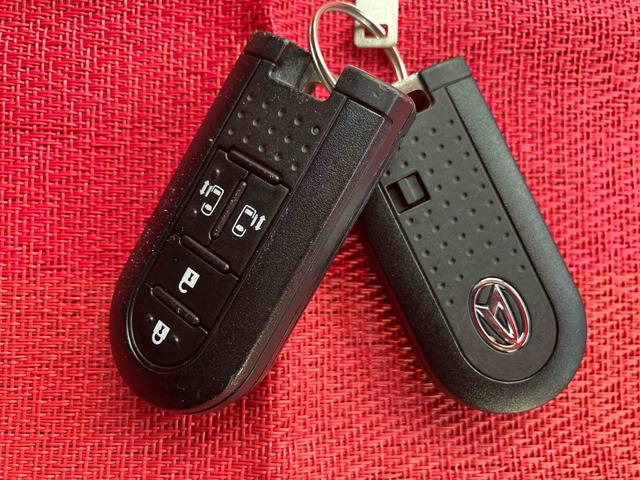 トールカスタムＧ　ターボ　ＳＡIII走行距離無制限１２ヶ月保証付き　横滑防止装置　車線逸脱警報装置　両側自動ドア　バックカメラ付き　衝突軽減ブレーキ　ＬＥＤライト　ＵＳＢ　アルミ　エコアイドル　カーナビ　スマキー　キーフリー　ターボ車（大分県）の中古車