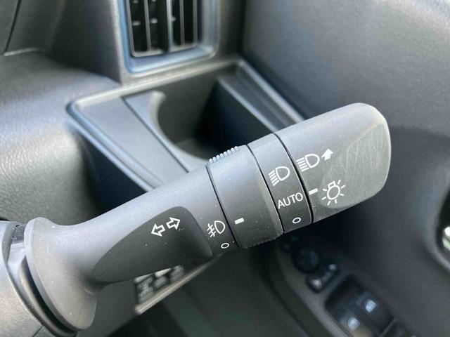 タントカスタムＸ走行距離無制限１２ヶ月保証付き　衝突軽減ブレーキ　車線逸脱防止　アイドリングストップ機能　Ｂカメラ　禁煙　盗難警報装置　ＬＥＤ　キーレスエントリー　前席シートヒーター　オートＬＥＤ　スマキー（大分県）の中古車