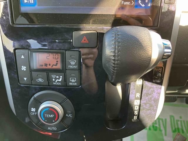 タントカスタムＲＳ　トップエディションＳＡIII走行距離無制限１２ヶ月保証付き　アイドルストップ　両側パワードア　メモリーナビゲーション　Ｂｌｕｅｔｏｏｔｈ対応　禁煙　車線逸脱警告　助手席エアバッグ　記録簿有　ＥＳＣ　ＡＨＢ　盗難防止システム　ナビ（大分県）の中古車