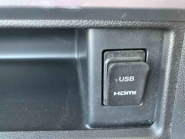 タントカスタムＲＳ　トップエディションＳＡIII走行距離無制限１２ヶ月保証付き　アイドルストップ　両側パワードア　メモリーナビゲーション　Ｂｌｕｅｔｏｏｔｈ対応　禁煙　車線逸脱警告　助手席エアバッグ　記録簿有　ＥＳＣ　ＡＨＢ　盗難防止システム　ナビ（大分県）の中古車