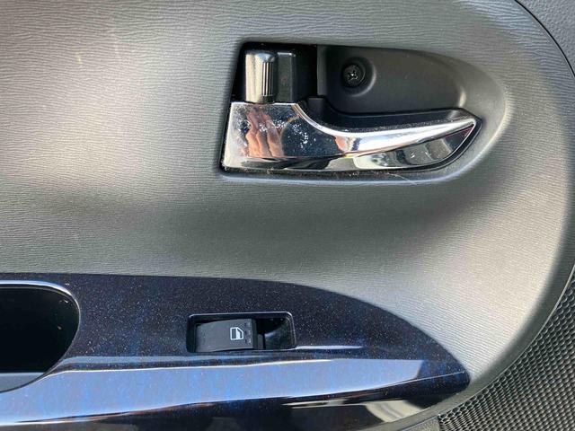 タントカスタムＲＳ　トップエディションＳＡIII走行距離無制限１２ヶ月保証付き　アイドルストップ　両側パワードア　メモリーナビゲーション　Ｂｌｕｅｔｏｏｔｈ対応　禁煙　車線逸脱警告　助手席エアバッグ　記録簿有　ＥＳＣ　ＡＨＢ　盗難防止システム　ナビ（大分県）の中古車