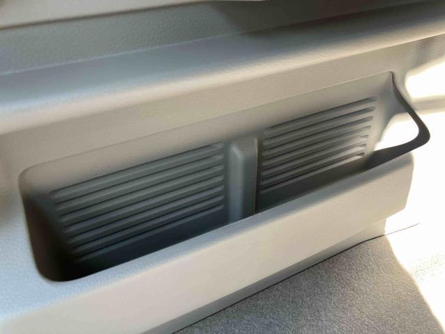 ＮＶ１００クリッパーリオＧ走行距離無制限１２ヶ月保証付き　ＵＳＢポート　ブレーキサポート　ＢＴ　ＤＶＤ再生可能　バックモニター　ターボ車　スマートキ　盗難防止装置　キーフリーシステム　シートＨ　オートライト　横滑り防止装置（大分県）の中古車