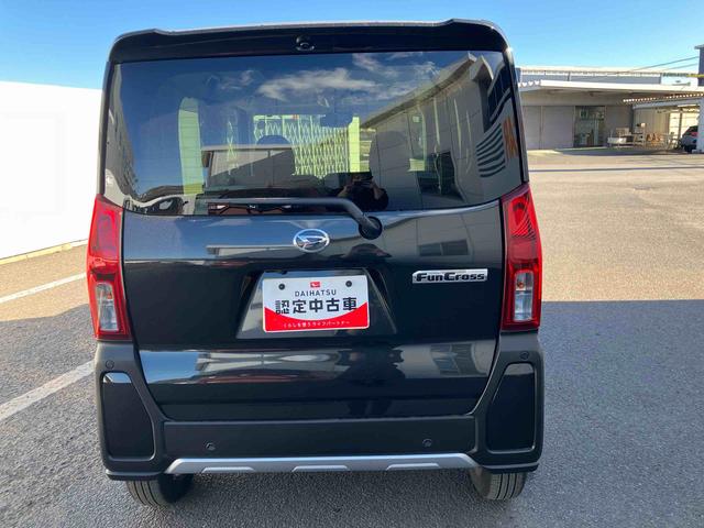 タントファンクロス　ワンオーナー走行距離無制限１２ヶ月保証付き　衝突軽減システム　両側オートドア　シートヒータ　禁煙車　ワンオーナー　オートＬＥＤ　レーンキープアシスト　Ｂカメラ　ＬＥＤヘットライト　キーレスエントリー　スマートキ−（大分県）の中古車