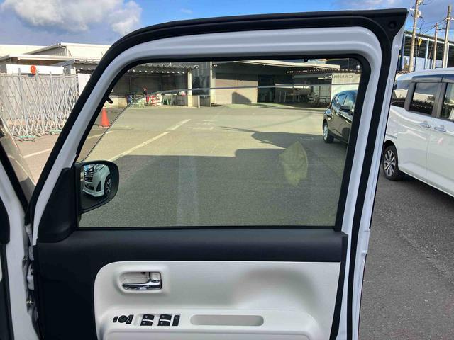 ムーヴキャンバスストライプスＧターボ走行距離無制限１２ヶ月保証付き　レーダーブレーキ　禁煙　Ｂカメラ　１オーナー　シートＨ　左右オートスライド　オートハイビーム　ＬＥＤヘッドライト　ターボ車　スマートキー　記録簿　レーンキープ（大分県）の中古車