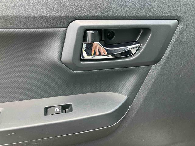 ミライースＧ　リミテッドＳＡIII走行距離無制限１２ヶ月保証付き　ナビゲーション搭載　バックカメラ付き　コーナーセンサー搭載　アイドリングストップ車　オートライト　オートハイビーム（大分県）の中古車