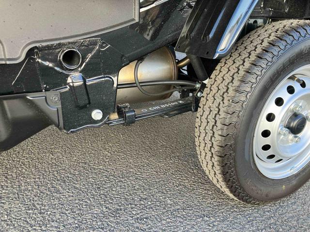 ハイゼットトラックジャンボエクストラ走行距離無制限１２ヶ月保証付き　アイドリングストップ付き　Ｂｌｕｅｔｏｏｔｈオーディオ　オートＬＥＤ　記録簿あり　ブレーキサポート　盗難防止システム　ダブルエアバッグ　センターデフロック　ＥＴＣ車載器（大分県）の中古車