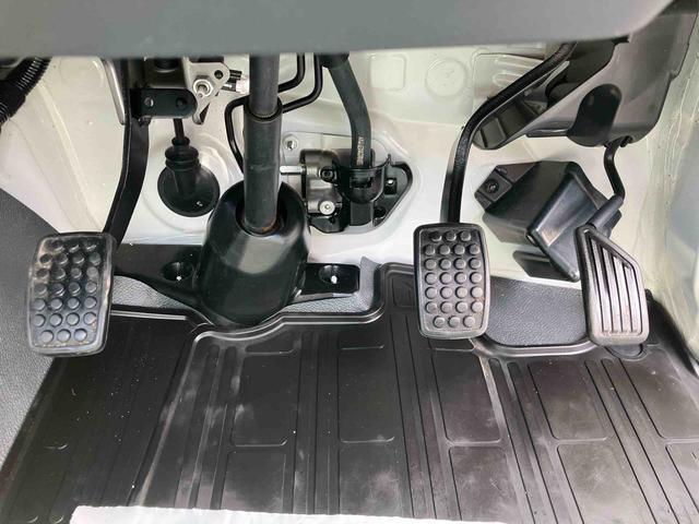 ハイゼットトラックスタンダード走行距離無制限１２ヶ月保証付き　整備記録簿有　ＷエアＢ　パートタイム４ＷＤ　横滑り防止装置　オートエアコン　エアバック　パワステ　禁煙車　ＡＢＳ（大分県）の中古車