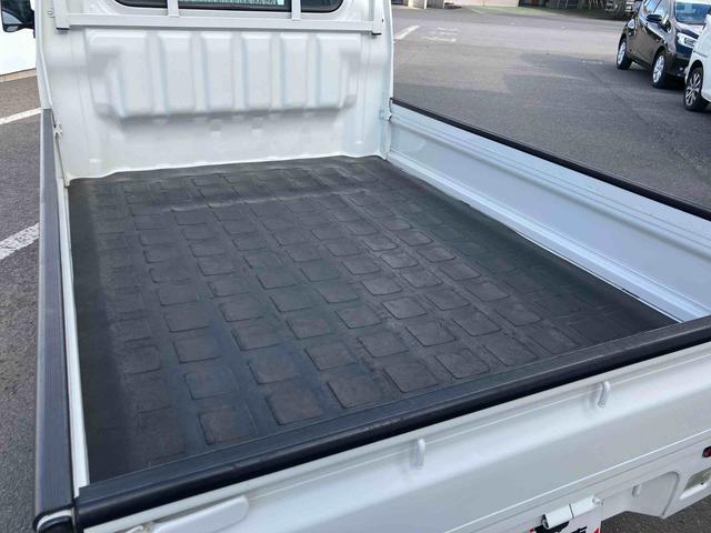 ハイゼットトラックスタンダード走行距離無制限１２ヶ月保証付き　整備記録簿有　ＷエアＢ　パートタイム４ＷＤ　横滑り防止装置　オートエアコン　エアバック　パワステ　禁煙車　ＡＢＳ（大分県）の中古車