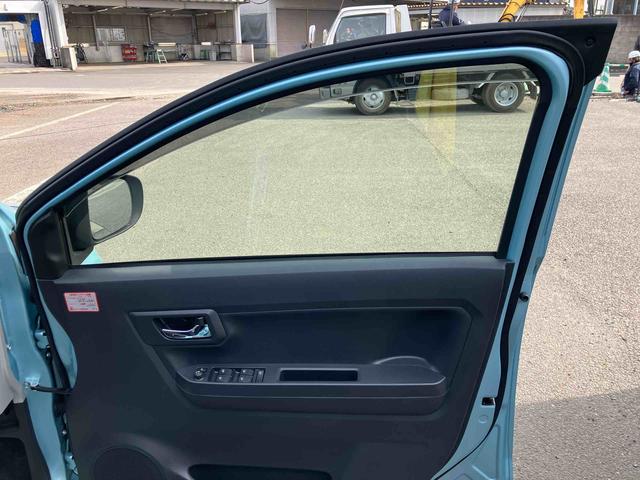 ミライースＸ　ＳＡIII　ワンオーナー走行距離無制限１２ヶ月保証付き　オートＬＥＤ　運転席エアバック　車線逸脱防止　キ−レス　イモビライザー　ワンオーナー車　アイドリングＳ　禁煙　ＶＳＣ　記録簿あり　バックカメラ付き　ＡＢＳ　オートライト（大分県）の中古車