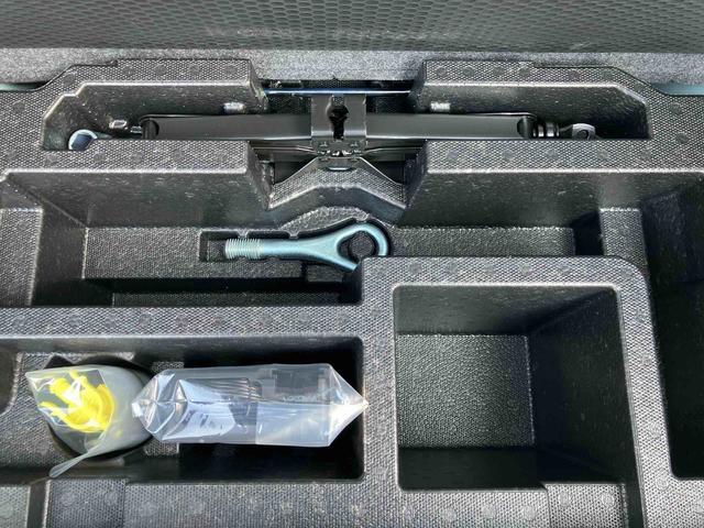 ミライースX SAIII ワンオーナー走行距離無制限12ヶ月保証付き オートLED 運転席エアバック 車線逸脱防止 キ−レス イモビライザー ワンオーナー車 アイドリングS VSC 記録簿あり バックカメラ付き ABS オートライト(大分県)の中古車