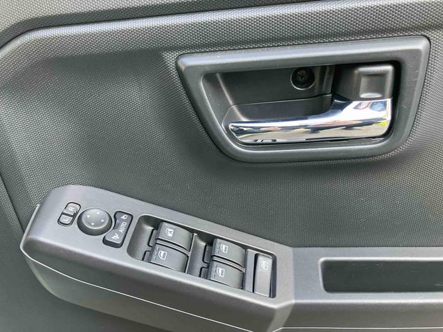 タフトGターボ外観も内観もかっこいいクルマ!ぜひご来店お待ちしております。 レーダークルーズC 車線逸脱防止 USB入力 Bluetooth対応 禁煙 ATハイビーム Rカメラ LEDランプ Aライト キーフリー(大分県)の中古車