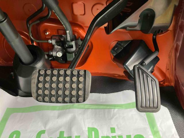 ハイゼットトラックジャンボエクストラ ワンオーナー走行距離無制限12ヶ月保証付き イモビライザー スマ−トキー 助手席エアバック リモコンキー 記録簿付き オートマチックハイビーム スーパーデフロック 横滑り防止機能 パートタイム4WD 禁煙車(大分県)の中古車