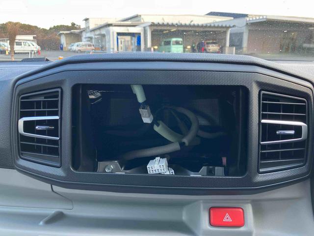 ミライースＸ　ＳＡIII　ワンオーナー走行距離無制限１２ヶ月保証付き　オートＬＥＤ　運転席エアバック　車線逸脱防止　キ−レス　イモビライザー　ワンオーナー車　アイドリングＳ　ＶＳＣ　記録簿あり　バックカメラ付き　ＡＢＳ　オートライト（大分県）の中古車