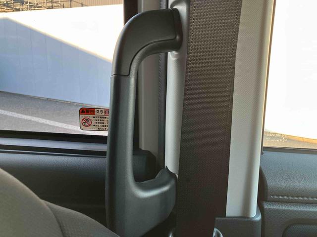 トールカスタムＧ　ターボ　ワンオーナー走行距離無制限１２ヶ月保証付き　両側パワスラドア　アダプティブクルーズ　衝突回避支援ブレーキ機能　ＬＫＡ　ＬＥＤライト　Ｉ−ＳＴＯＰ　バックカメラ　ＵＳＢ　ブルートゥース　ＴＶ　キーフリーシステム（大分県）の中古車