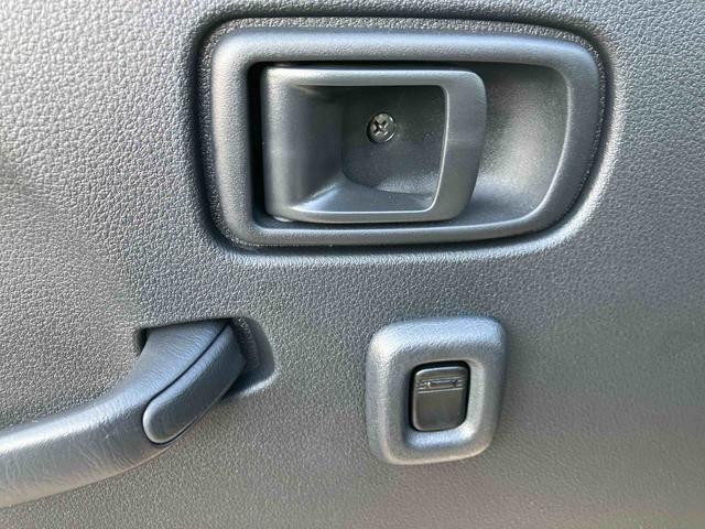 ハイゼットトラックジャンボエクストラ　ワンオーナー走行距離無制限１２ヶ月保証付き　アイドリングストップ付き　オートＬＥＤ　記録簿あり　ブレーキサポート　盗難防止システム　スマ−トキ−　ワンオナ　禁煙　ダブルエアバッグ　センターデフロック　キーフリー（大分県）の中古車