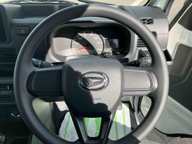 ハイゼットトラックジャンボエクストラ走行距離無制限１２ヶ月保証付き　アイドリングストップ付き　オートＬＥＤ　記録簿あり　ブレーキサポート　盗難防止システム　スマ−トキ−　ワンオナ　禁煙　ダブルエアバッグ　センターデフロック　キーフリー（大分県）の中古車