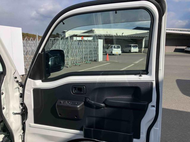 ハイゼットトラックジャンボエクストラ走行距離無制限１２ヶ月保証付き　アイドリングストップ付き　オートＬＥＤ　記録簿あり　ブレーキサポート　盗難防止システム　スマ−トキ−　ワンオナ　禁煙　ダブルエアバッグ　センターデフロック　キーフリー（大分県）の中古車