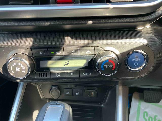 ロッキープレミアムＧ　ＨＥＶ走行距離無制限１２ヶ月保証付き　バックカメラ付き　追従式クルーズコントロール　ＵＳＢ接続　衝突被害軽減　盗難防止　Ｂｌｕｅｔｏｏｔｈ対応　衝突安全ボディ　アルミホイル　ＬＥＤライト　オートＬＥＤ　禁煙（大分県）の中古車