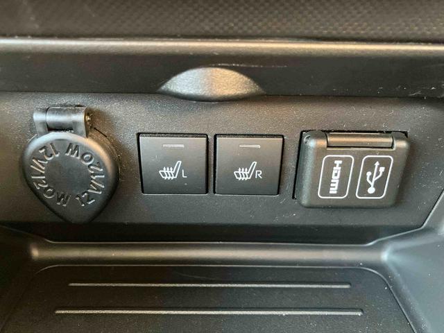 ロッキープレミアムＧ　ＨＥＶ走行距離無制限１２ヶ月保証付き　バックカメラ付き　追従式クルーズコントロール　ＵＳＢ接続　衝突被害軽減　盗難防止　Ｂｌｕｅｔｏｏｔｈ対応　衝突安全ボディ　アルミホイル　ＬＥＤライト　オートＬＥＤ　禁煙（大分県）の中古車