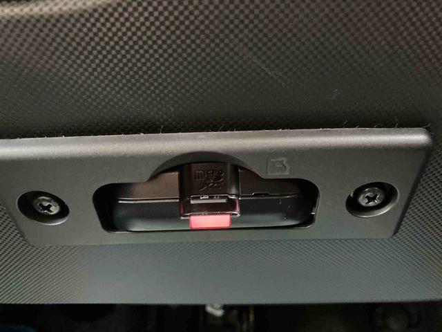 ロッキープレミアムＧ　ＨＥＶ走行距離無制限１２ヶ月保証付き　バックカメラ付き　追従式クルーズコントロール　ＵＳＢ接続　衝突被害軽減　盗難防止　Ｂｌｕｅｔｏｏｔｈ対応　衝突安全ボディ　アルミホイル　ＬＥＤライト　オートＬＥＤ　禁煙（大分県）の中古車