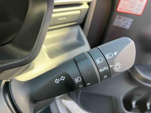 ロッキープレミアムＧ　ＨＥＶ走行距離無制限１２ヶ月保証付き　バックカメラ付き　追従式クルーズコントロール　ＵＳＢ接続　衝突被害軽減　盗難防止　Ｂｌｕｅｔｏｏｔｈ対応　衝突安全ボディ　アルミホイル　ＬＥＤライト　オートＬＥＤ　禁煙（大分県）の中古車