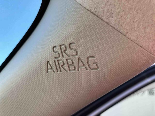 ロッキープレミアムＧ　ＨＥＶ走行距離無制限１２ヶ月保証付き　バックカメラ付き　追従式クルーズコントロール　ＵＳＢ接続　衝突被害軽減　盗難防止　Ｂｌｕｅｔｏｏｔｈ対応　衝突安全ボディ　アルミホイル　ＬＥＤライト　オートＬＥＤ　禁煙（大分県）の中古車