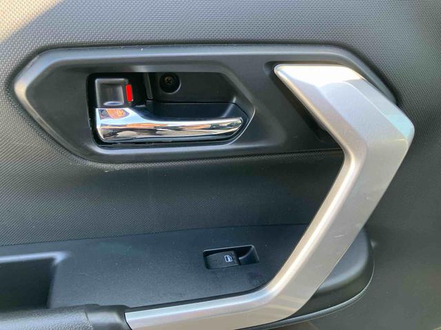 ロッキープレミアムＧ　ＨＥＶ走行距離無制限１２ヶ月保証付き　バックカメラ付き　追従式クルーズコントロール　ＵＳＢ接続　衝突被害軽減　盗難防止　Ｂｌｕｅｔｏｏｔｈ対応　衝突安全ボディ　アルミホイル　ＬＥＤライト　オートＬＥＤ　禁煙（大分県）の中古車