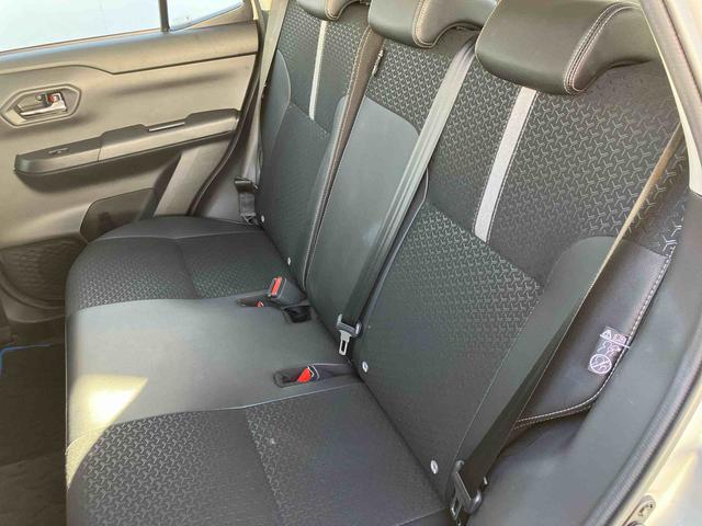 ロッキープレミアムＧ　ＨＥＶ走行距離無制限１２ヶ月保証付き　バックカメラ付き　追従式クルーズコントロール　ＵＳＢ接続　衝突被害軽減　盗難防止　Ｂｌｕｅｔｏｏｔｈ対応　衝突安全ボディ　アルミホイル　ＬＥＤライト　オートＬＥＤ　禁煙（大分県）の中古車