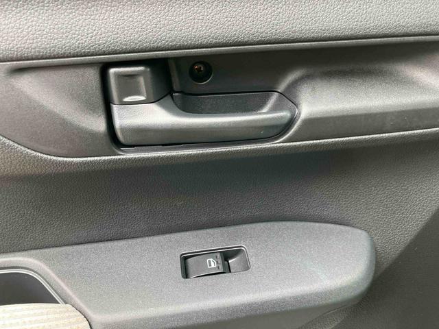 ムーヴＬ走行距離無制限１２ヶ月保証付き　オートマチックハイビーム　誤発進抑制装置　両側手動スライドドア　バックカメラ　レーンアシスト　キーレス　オートライト　アイドリングストップ　盗難防止システム（大分県）の中古車