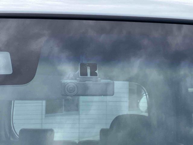 タントカスタムX トップエディションVS SAIII走行距離無制限12ヶ月保証付き レーンアシスト USB接続 Bluetoothオーディオ カーナビ 記録簿 シートヒータ Aライト Bカメラ 横滑り防止 LEDヘッドライト オートマチックハイビーム(大分県)の中古車