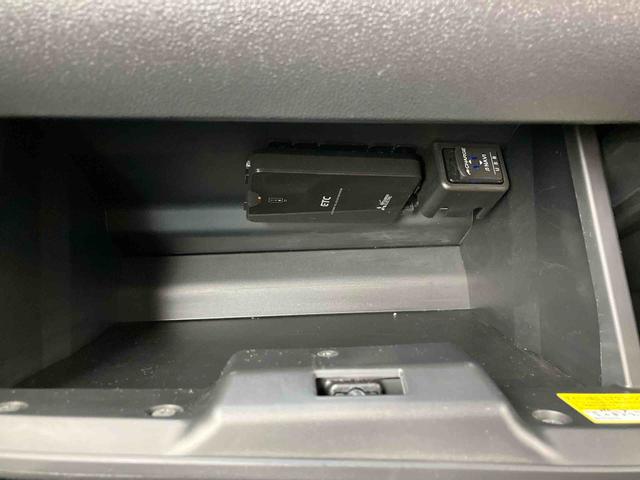 タントカスタムX トップエディションVS SAIII走行距離無制限12ヶ月保証付き レーンアシスト USB接続 Bluetoothオーディオ カーナビ 記録簿 シートヒータ Aライト Bカメラ 横滑り防止 LEDヘッドライト オートマチックハイビーム(大分県)の中古車