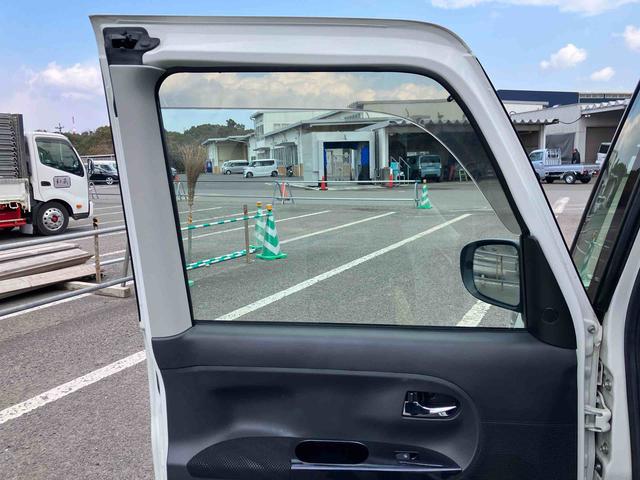 タントカスタムX トップエディションVS SAIII走行距離無制限12ヶ月保証付き レーンアシスト USB接続 Bluetoothオーディオ カーナビ 記録簿 シートヒータ Aライト Bカメラ 横滑り防止 LEDヘッドライト オートマチックハイビーム(大分県)の中古車