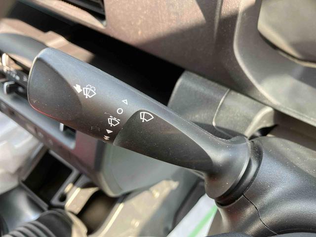 ハイゼットトラックスタンダードゴードンミラー　フェイスキッド付き　走行距離無制限１２ヶ月保証付き　ＰＳ　盗難防止装置　衝突回避支援ブレーキ機能　レーンキープ　禁煙　ＡＣ　エアバック　アイドリングＳ　Ｗエアバッグ　点検記録簿（大分県）の中古車