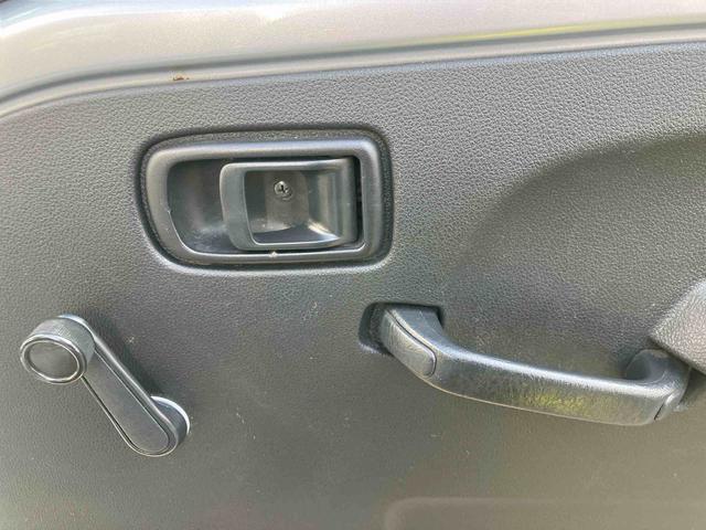 ハイゼットトラックスタンダードゴードンミラー　フェイスキッド付き　走行距離無制限１２ヶ月保証付き　ＰＳ　盗難防止装置　衝突回避支援ブレーキ機能　レーンキープ　禁煙　ＡＣ　エアバック　アイドリングＳ　Ｗエアバッグ　点検記録簿（大分県）の中古車