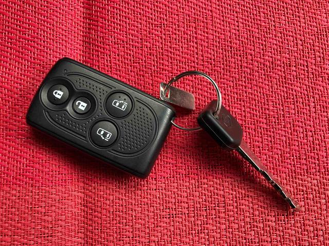 タントカスタムRS トップエディションSA走行距離無制限12ヶ月保証付き アイドルストップ 両PSD 禁煙 盗難防止システム ESC アルミ BLUETOOTH Rカメラ USB Aライト DVD ターボ ABS キーフリー ETC NAVI(大分県)の中古車