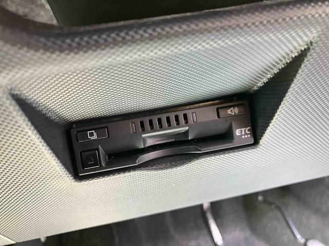 ロッキープレミアム走行距離無制限１２ヶ月保証付き　イモビライザー　ターボ車　ブルートゥース　ＵＳＢ接続　ＡＣＣ　アルミ　禁煙　シートＨ　ドラレコ　ＬＥＤヘッドライト　ミュージックプレイヤー接続可　メモリーナビ　ＥＴＣ（大分県）の中古車