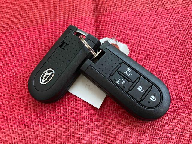 ムーヴキャンバスGメイクアップVS SAIII走行距離無制限12ヶ月保証付き 両自動ドア i−stop プッシュスタートスマートキー アラウンドビュー カーナビ 追突被害軽減ブレーキ 盗難防止アラーム ブルートゥースオーディオ 禁煙 シートヒータ(大分県)の中古車