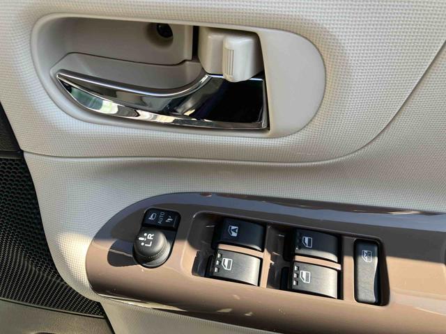 ムーヴキャンバスGホワイトアクセントVS SAIII走行距離無制限12ヶ月保証付き ミュージックプレイヤー接続可 ブレーキサポート ブルートゥース DVD再生 メモリーナビ LEDヘッドランプ バックカメラ オートハイビーム 横滑り防止装置 ナビ(大分県)の中古車