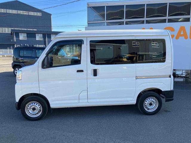 ハイゼットカーゴDX走行距離無制限12ヶ月保証付き アイドリングストップ機能 運転席助手席エアバック セキュリティアラーム 禁煙 オートLED 両側スライドドア 横滑り防止装置 オートライト 車線逸脱 記録簿 ABS(大分県)の中古車