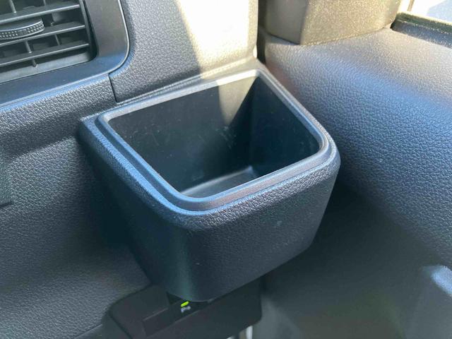 ハイゼットカーゴDX走行距離無制限12ヶ月保証付き アイドリングストップ機能 運転席助手席エアバック セキュリティアラーム 禁煙 オートLED 両側スライドドア 横滑り防止装置 オートライト 車線逸脱 記録簿 ABS(大分県)の中古車