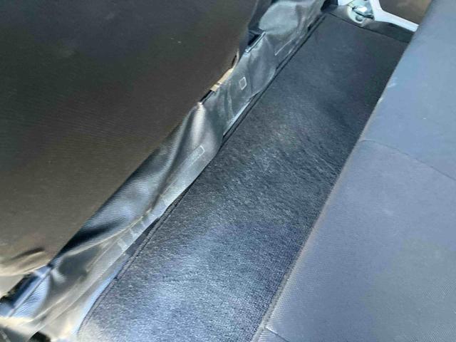 ハイゼットカーゴDX走行距離無制限12ヶ月保証付き アイドリングストップ機能 運転席助手席エアバック セキュリティアラーム 禁煙 オートLED 両側スライドドア 横滑り防止装置 オートライト 車線逸脱 記録簿 ABS(大分県)の中古車