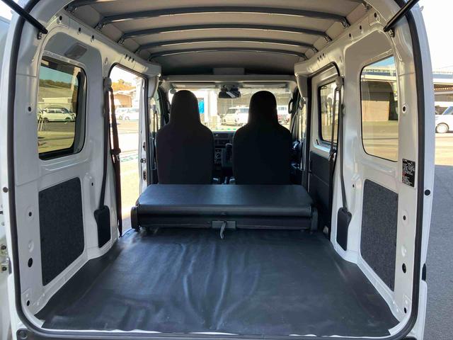 ハイゼットカーゴDX走行距離無制限12ヶ月保証付き アイドリングストップ機能 運転席助手席エアバック セキュリティアラーム 禁煙 オートLED 両側スライドドア 横滑り防止装置 オートライト 車線逸脱 記録簿 ABS(大分県)の中古車