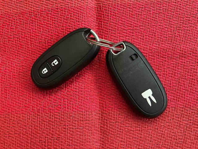 アルトラパンＳ走行距離無制限１２ヶ月保証付き　ＢＴ接続　アイドリングストップ機能　整備点検記録簿　ＵＳＢ入力　キーフリー　禁煙　イモビライザー　ＡＵＸ接続　運転席助手席エアバック　ＤＶＤ再生　メモリーナビ　ＡＢＳ（大分県）の中古車