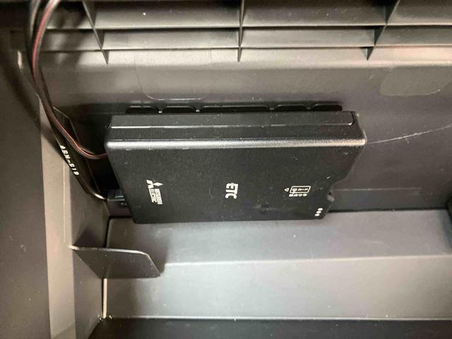 コペンセロ走行距離無制限１２ヶ月保証付き　助手席エアバック　Ｉ−ＳＴＯＰ　禁煙　Ｓキー　キーレスエントリー　整備記録簿　ＵＳＢ入力　運転席エアバッグ　ＥＴＣ車載器　Ｂｌｕｅｔｏｏｔｈ　ＡＷ　ターボエンジン（大分県）の中古車